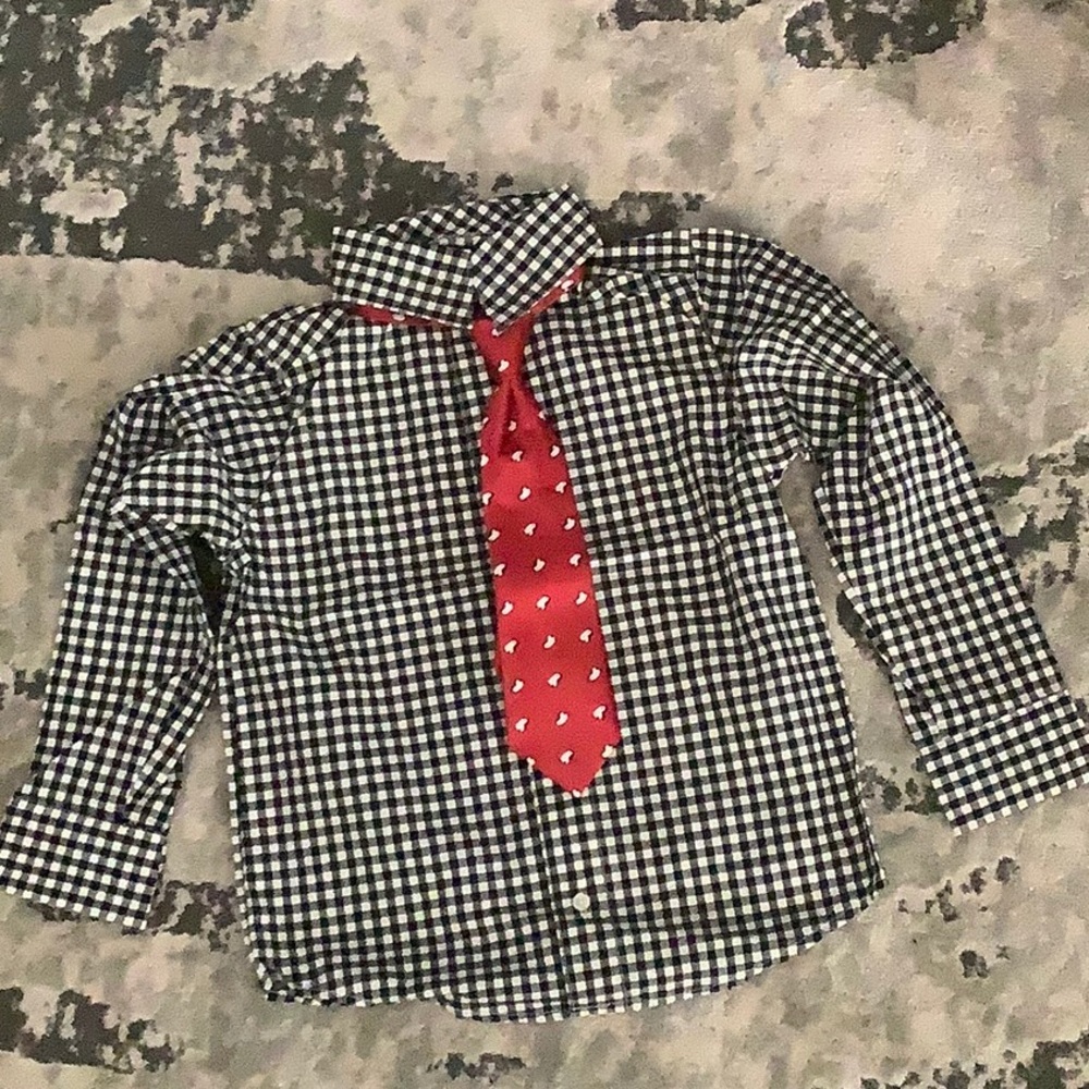 Carter’s just one you Holiday 3 pieces LS Shirt corduroy pants with tie size 5T